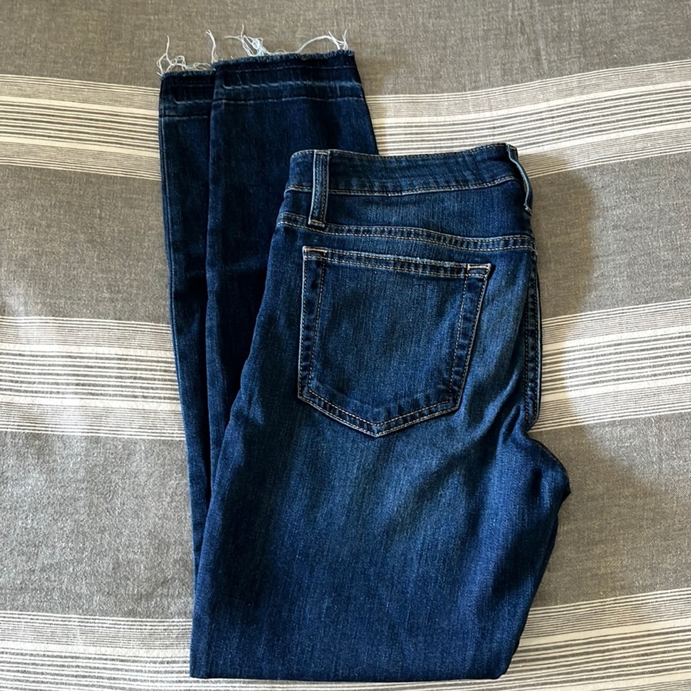 Joes Jeans frayed ankle jeans- 26